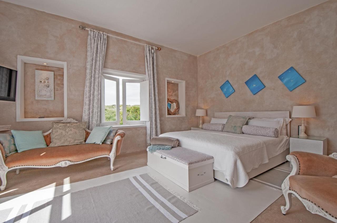 Apartamento Charlotte House Stilbaai Exterior foto