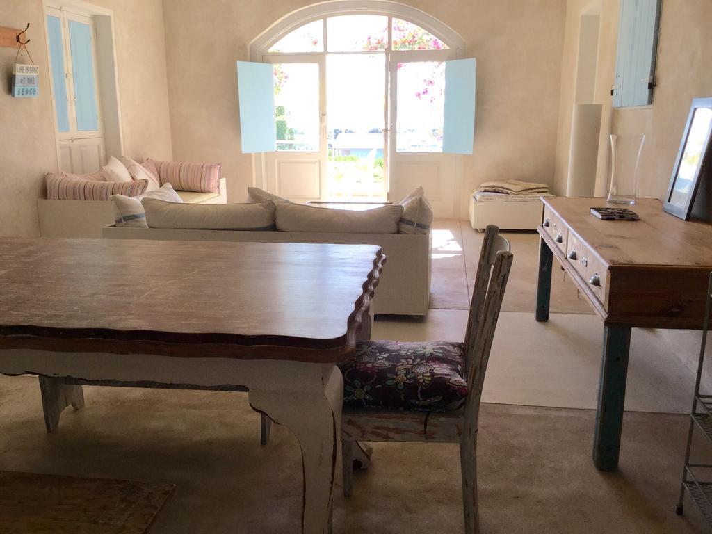 Apartamento Charlotte House Stilbaai Habitación foto